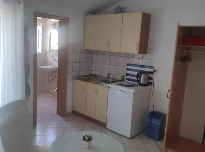 Simona アパート *