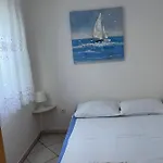 Simona شقة