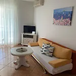 Simona شقة *