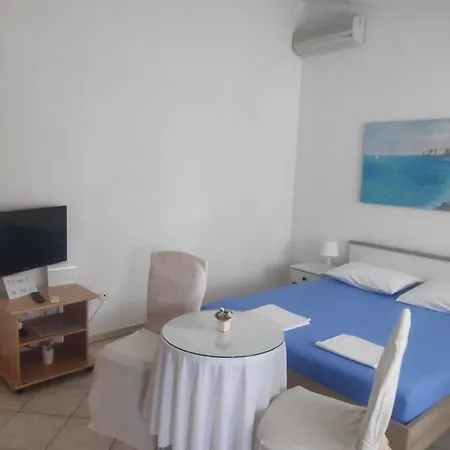 Simona Apartman