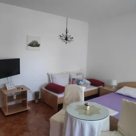 Apartment Simona *