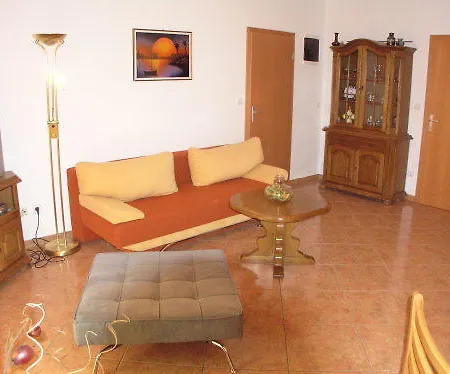 Apartment Simona *