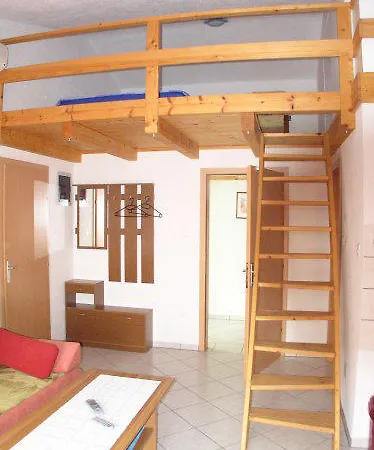 Apartment Simona Medulin