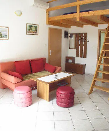 Apartment Simona *
