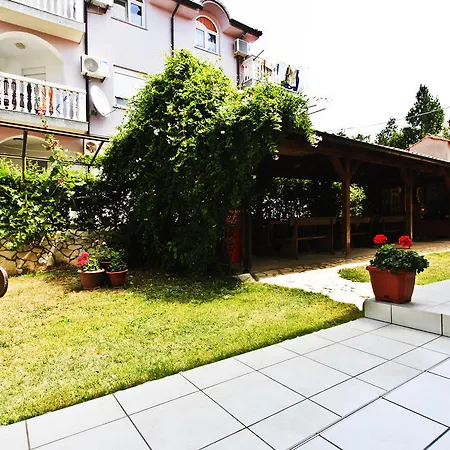Apartment Simona