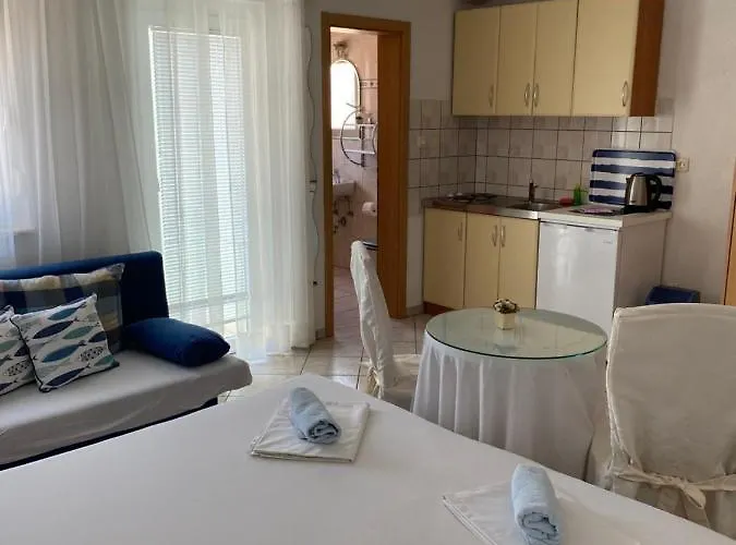 Simona Διαμέρισμα Μεντουλίν